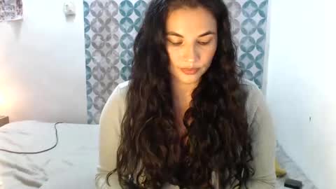 Snapshot of gabysot chatting on October 4, 10:58 pm gabysot online show from October 4, 10:58 pm