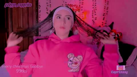 gabyye capprins online show from January 7, 1:20 am