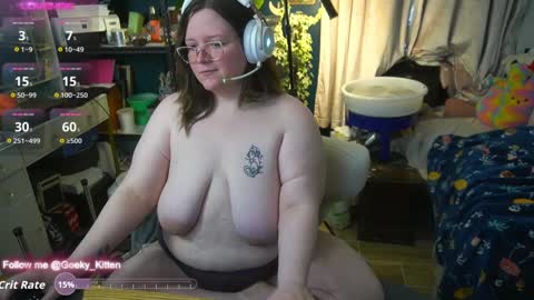 Snapshot of geeky_kitten chatting on September 12, 2:46 pm Geeky Kitten Leina -  online show from September 12, 2:46 pm