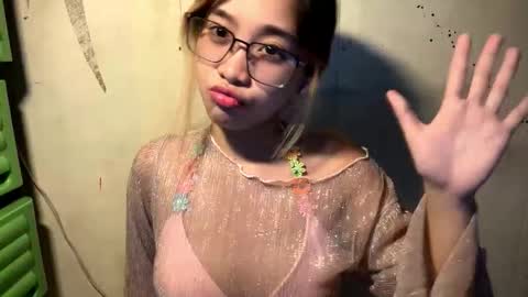 Yuki online show from January 14, 7:02 am