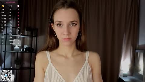 Amely  online show from December 3, 4:26 am