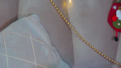 GentleRossi online show from December 25, 3:06 pm