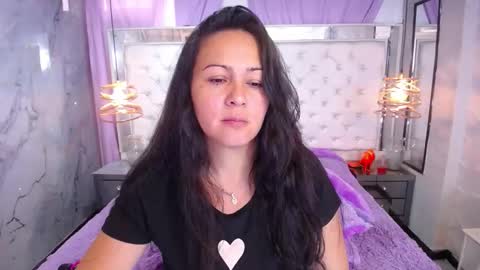 Georgina online show from October 20, 7:39 pm