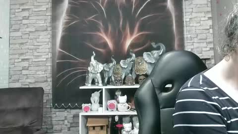 Georgina  online show from February 26, 2:52 am