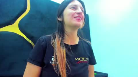 GiaRoussel online show from February 25, 1:43 pm