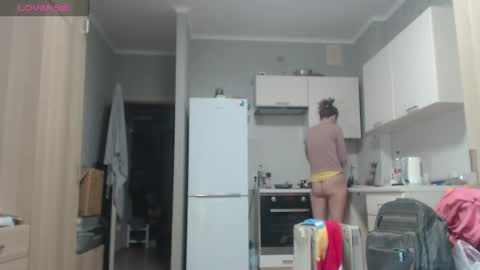 Michelle online show from December 14, 4:34 am