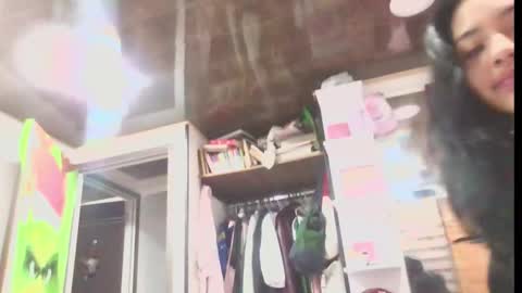 giovanna_oliveria online show from December 16, 1:22 am