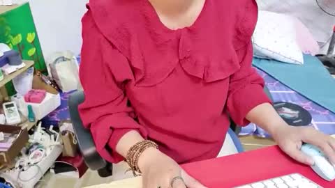 girlhanoi online show from October 29, 1:54 am