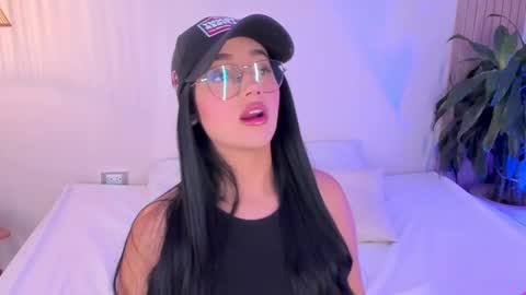 Snapshot of gisselle_palmer chatting on September 14, 6:06 pm   online show from September 14, 6:06 pm