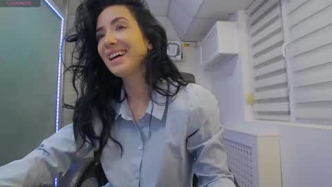       online show from March 11, 7:14 am