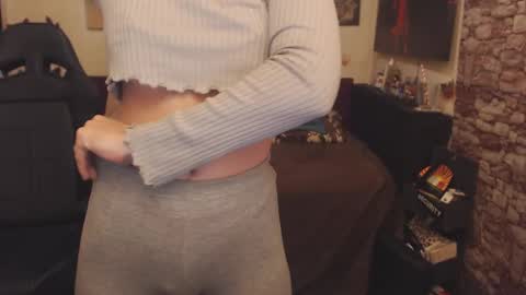 Glamourhottie online show from February 16, 8:54 am