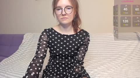 Sofia  Guys Im on a long vacation online show from December 20, 6:45 pm