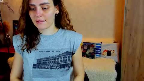 Gloria Wood online show from December 4, 4:52 pm