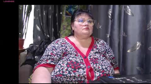 Goddess online show from February 5, 10:40 am