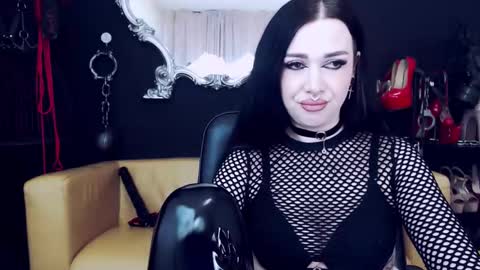 Snapshot of goddessgeorgia chatting on February 20, 4:14 pm Goddess Georgia online show from February 20, 4:14 pm