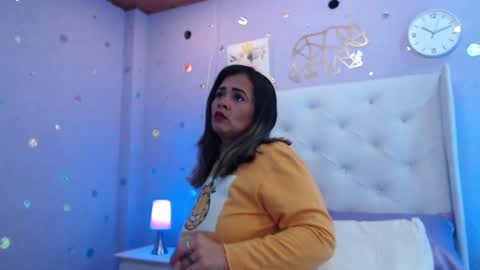 Ayshaa  online show from January 4, 7:13 pm