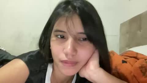 Lyn online show from February 17, 12:04 pm