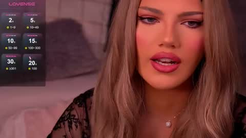 Grace online show from November 23, 1:35 pm