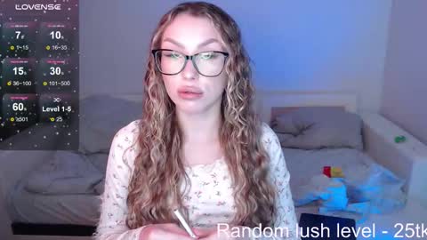 Marta online show from December 22, 8:45 pm