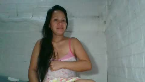 gwenn24 online show from March 1, 9:36 pm