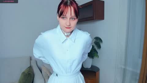 Chloe online show from November 19, 6:52 pm