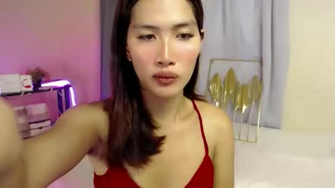 Fiona online show from February 17, 4:23 am