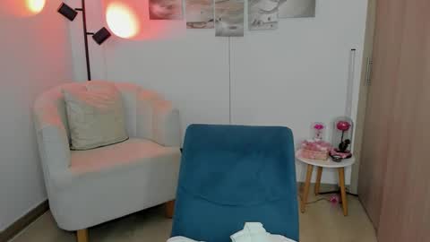 hailey online show from February 26, 5:12 pm