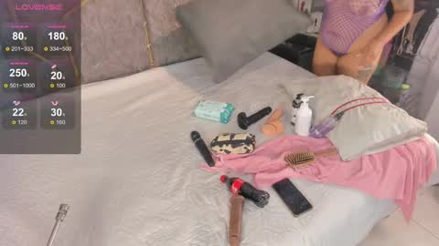 Hailey online show from November 14, 11:32 am