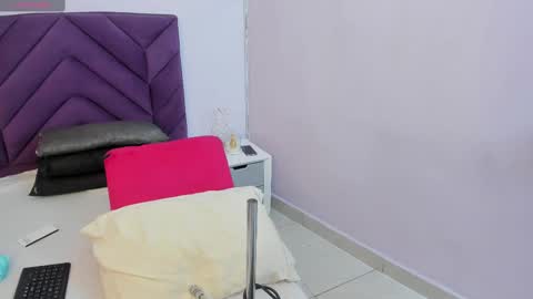 Hailey online show from February 17, 12:05 pm