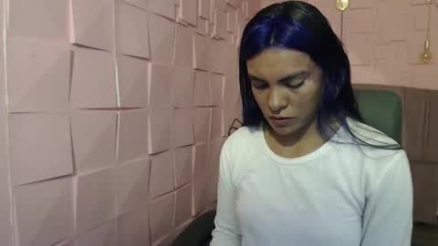 Hanna online show from November 1, 9:30 pm