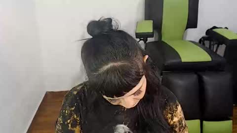 JUANA online show from December 21, 4:52 am