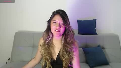 Hanna  online show from January 18, 12:18 am