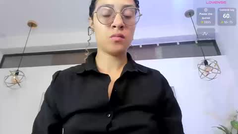 HANNA online show from September 22, 1:42 pm