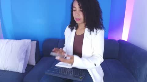 Hanna online show from October 29, 10:52 am