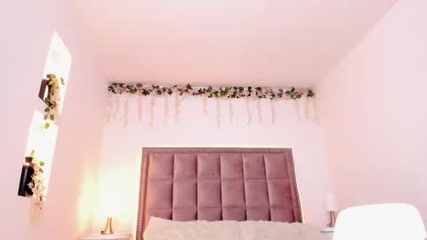  im Hanna online show from December 5, 7:52 am