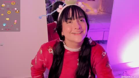 Hanna Lee online show from January 21, 1:22 pm