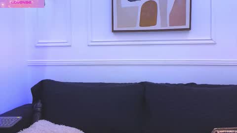 HANNA SOFIA online show from February 10, 10:40 am