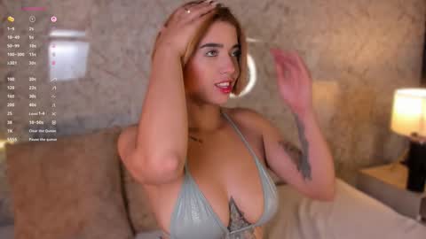 Hanna  online show from February 19, 8:07 pm