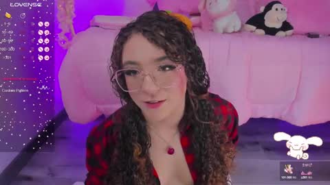 Snapshot of hannacutegod chatting on October 9, 8:07 am hannacutegod online show from October 9, 8:07 am