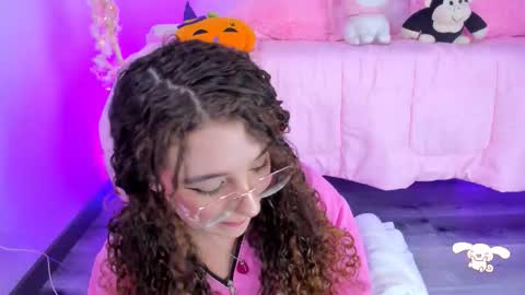 Snapshot of hannacutegod chatting on October 5, 9:25 am hannacutegod online show from October 5, 9:25 am