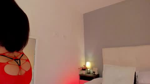 hannamartinnez online show from November 13, 8:19 pm