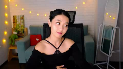 hannarosie online show from September 8, 7:24 pm