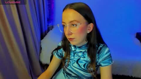 Stephanie online show from January 14, 7:19 pm