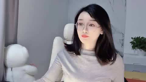 Daisy online show from February 27, 2:00 pm