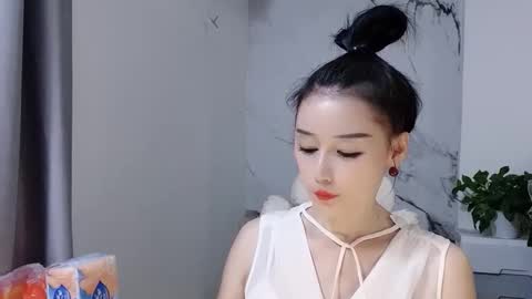 happysweety1688 online show from October 5, 1:38 pm