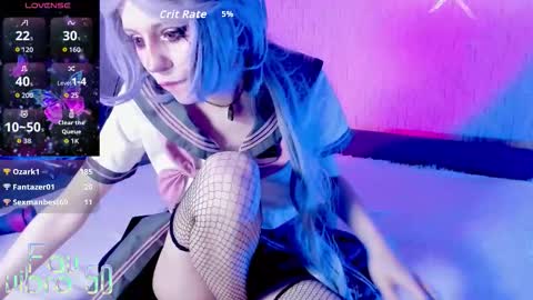 Mia online show from December 18, 10:58 pm