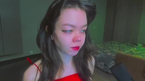 Snapshot of haribo_asmr chatting on December 22, 8:27 am Miss Hari online show from December 22, 8:27 am