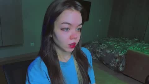 Snapshot of haribo_asmr chatting on February 6, 8:50 am Miss Hari online show from February 6, 8:50 am