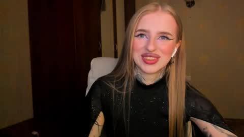 Julia online show from January 11, 5:45 am