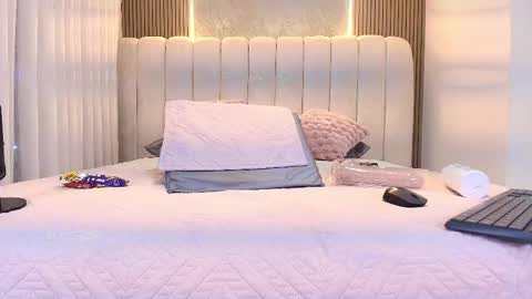 kataleya online show from February 2, 7:13 pm